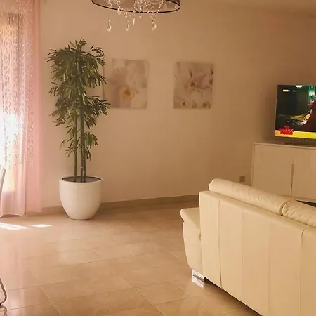 빌라 Avec Piscine Privee Sans Vis A Vis Et Montpellier A 20mn Claret (Herault)