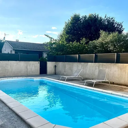Avec Piscine Privee Sans Vis A Vis Et Montpellier A 20mn Claret (Herault)